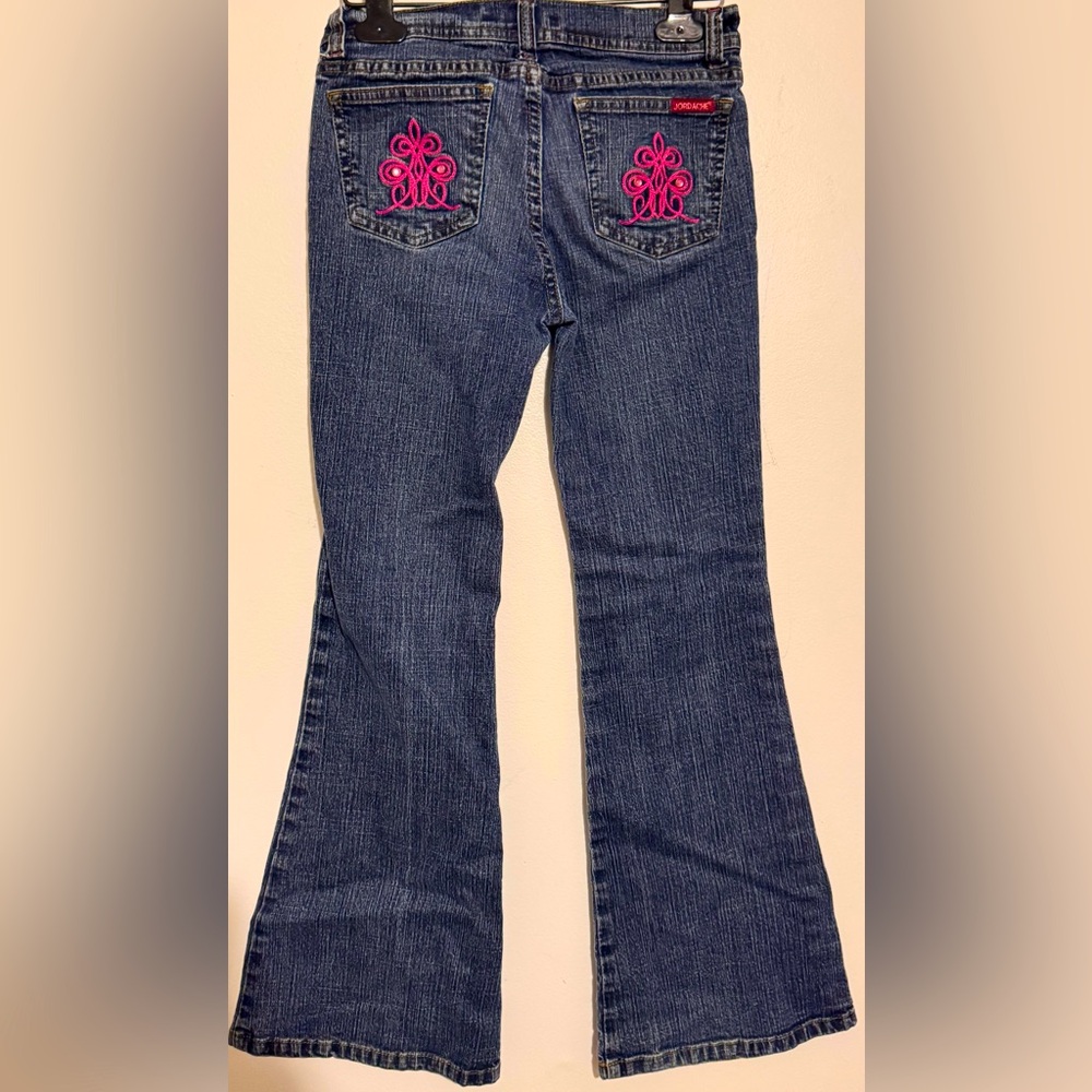 Jordache. Rare embroidered flare jeans. Vintage.